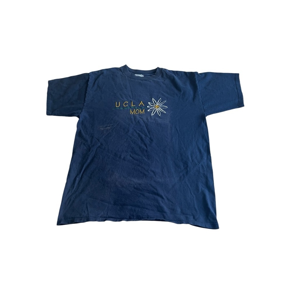 UCLA Mom Vintage T-shirt Size XL Single Stitch